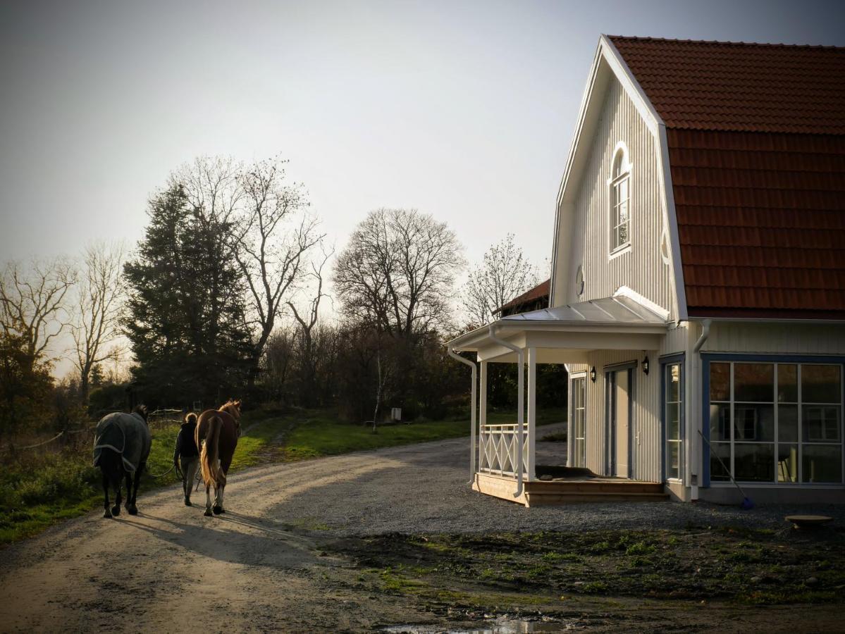 Jaedra Gardshotel Enköping Exteriör bild