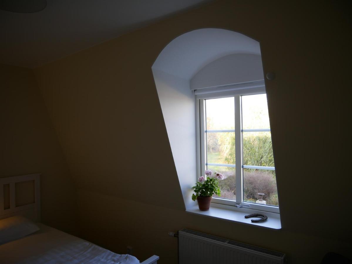 Jaedra Gardshotel Enköping Exteriör bild