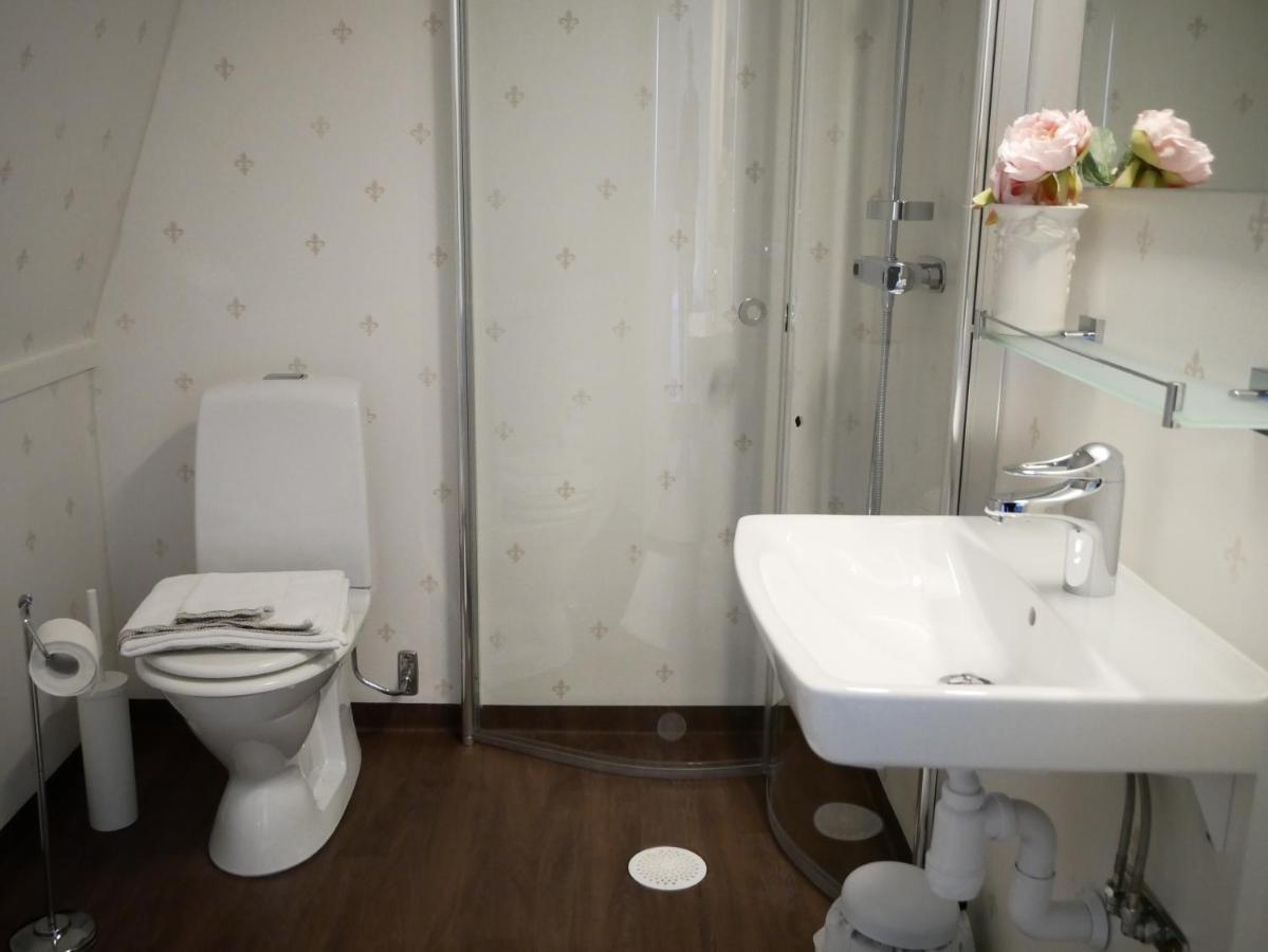 Jaedra Gardshotel Enköping Exteriör bild